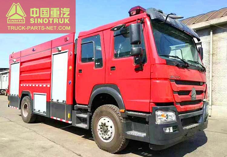 Foam And Water Tank Fire Fighting Truck