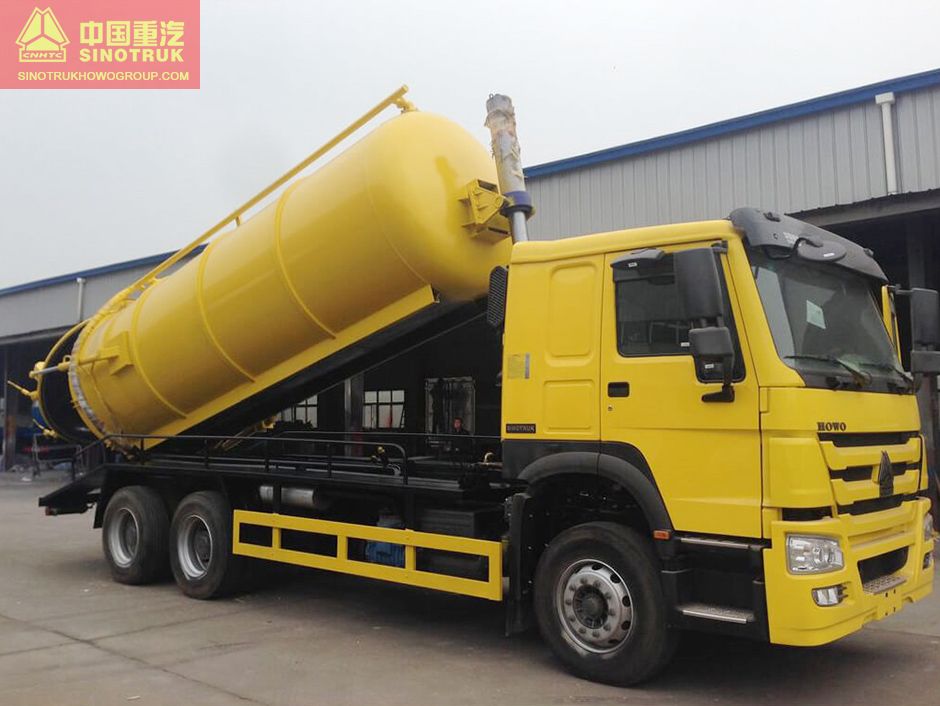 HOWO Suction Sewage Truck