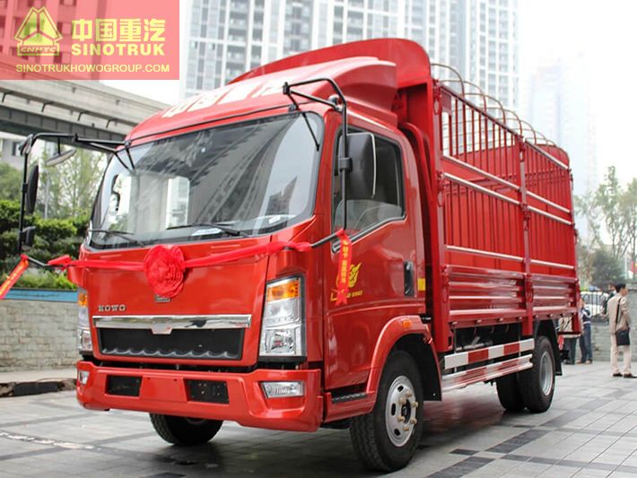 Light Stake Cargo Truck