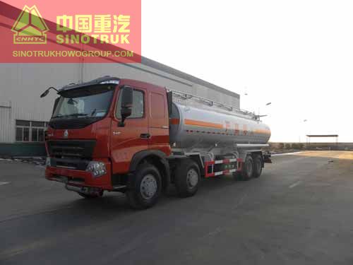 HOWO A7 Fuel Tank Truck