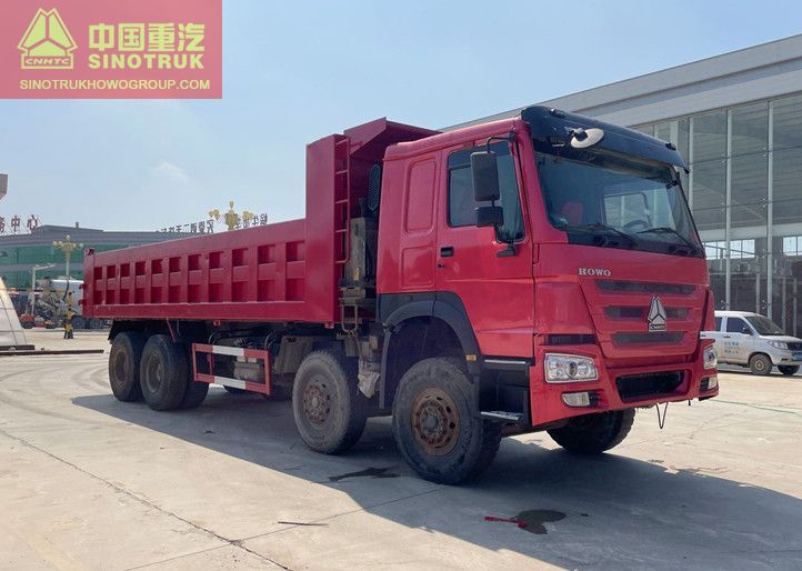 Refurbished 371hp HOWO 12 Wheels Tipper Truck 