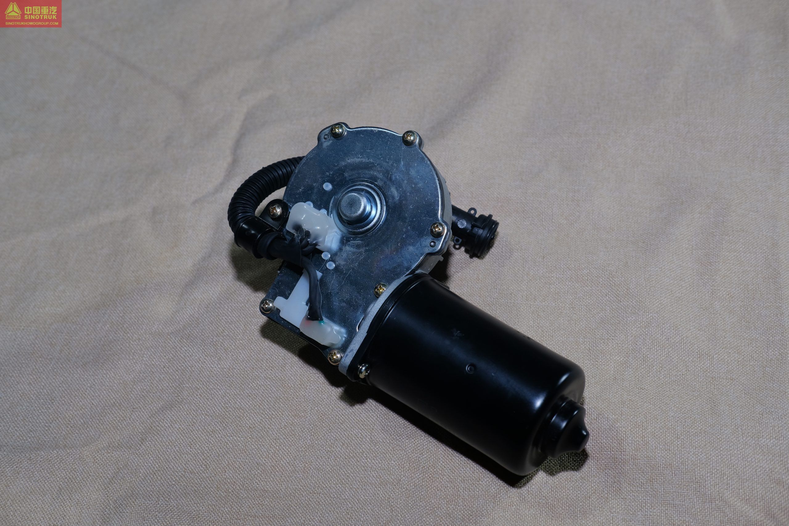 81.26401.6130 Wiper motor